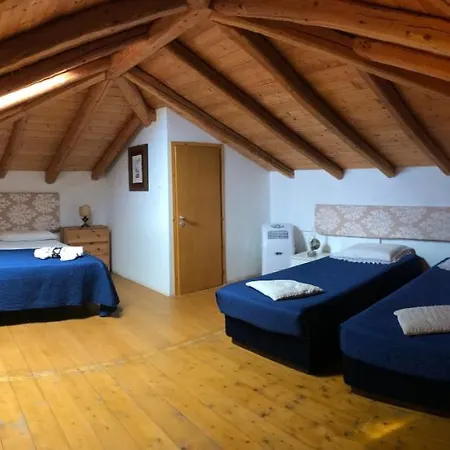 Casa Di Cleopatra بيت للعطل